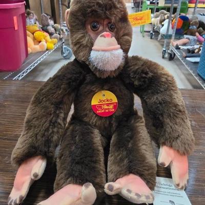 Sale Photo Thumbnail #92