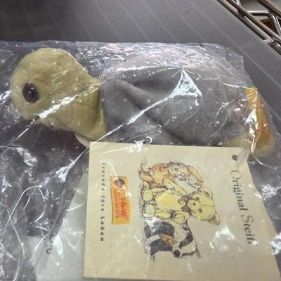 Sale Photo Thumbnail #82