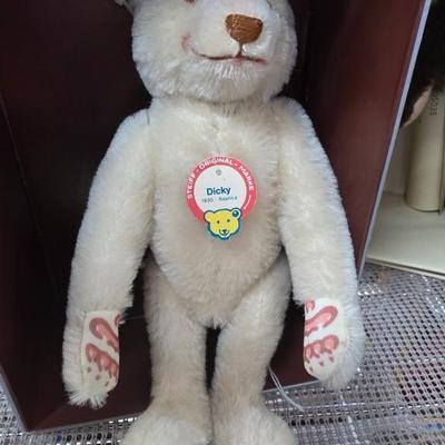 Sale Photo Thumbnail #173