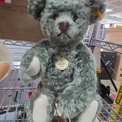 Sale Photo Thumbnail #196