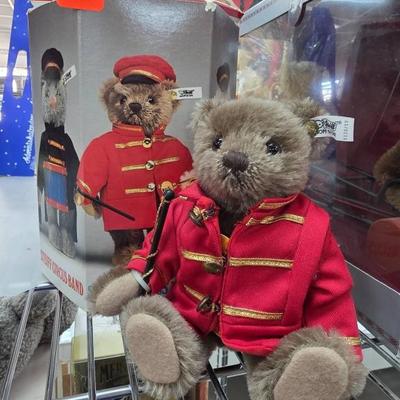 Sale Photo Thumbnail #132