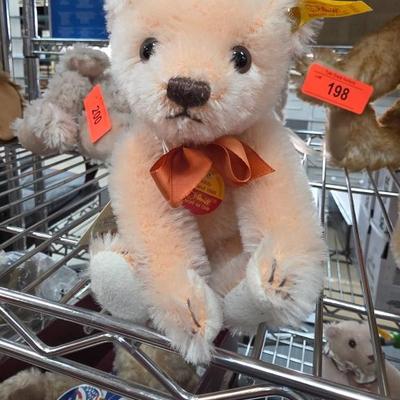 Sale Photo Thumbnail #205