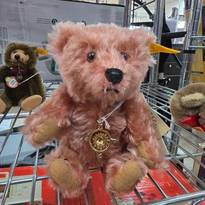 Sale Photo Thumbnail #209