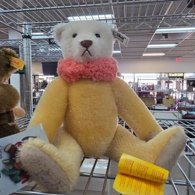 Sale Photo Thumbnail #219