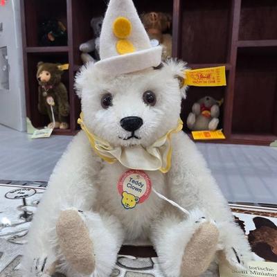 Sale Photo Thumbnail #139