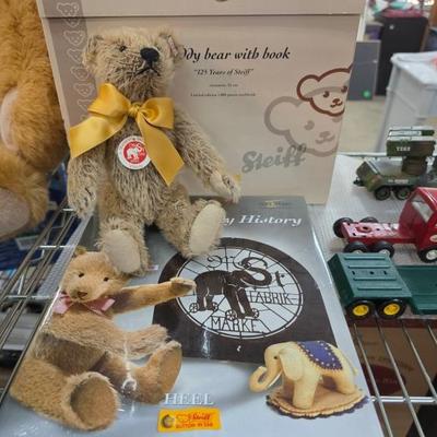 Sale Photo Thumbnail #224