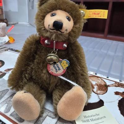 Sale Photo Thumbnail #146