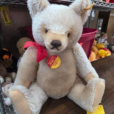 Sale Photo Thumbnail #195