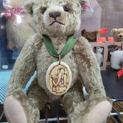 Sale Photo Thumbnail #12