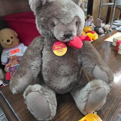 Sale Photo Thumbnail #194