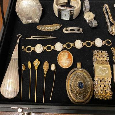 Sale Photo Thumbnail #114