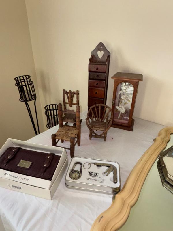 Sale Photo Thumbnail #51