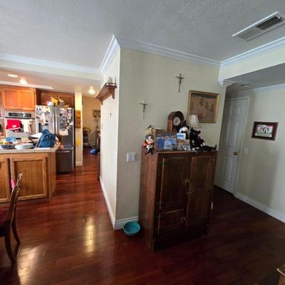 Sale Photo Thumbnail #9