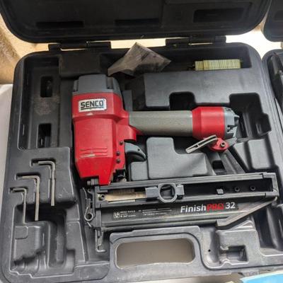 Sale Photo Thumbnail #11