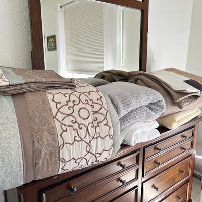 Sale Photo Thumbnail #42