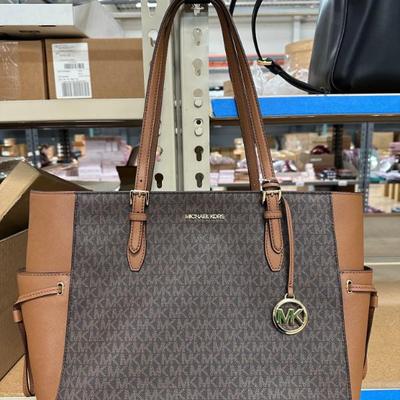 Sale Photo Thumbnail #59