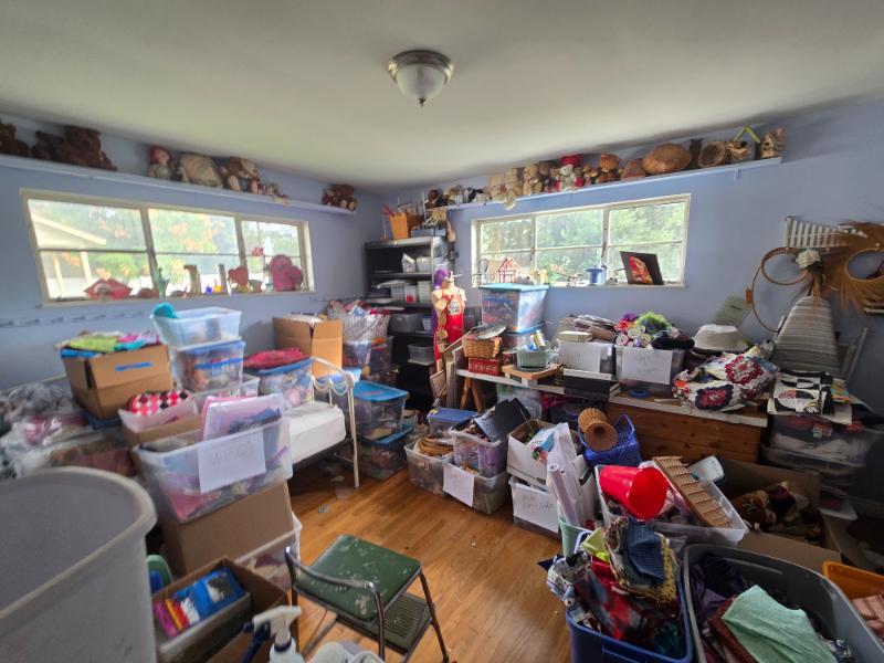 Sale Photo Thumbnail #7