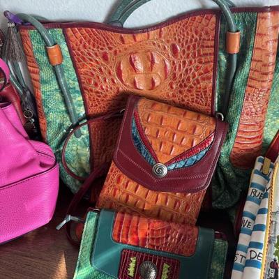 Sale Photo Thumbnail #153