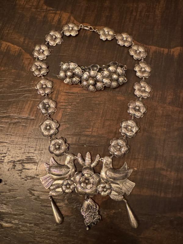 Sale Photo Thumbnail #376