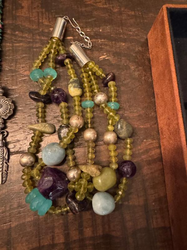 Sale Photo Thumbnail #379