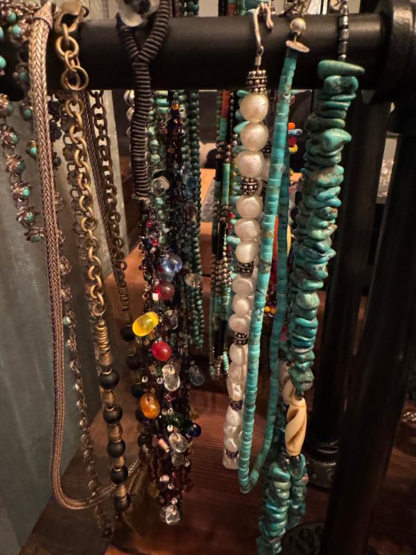 Sale Photo Thumbnail #372