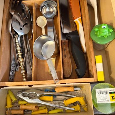 Sale Photo Thumbnail #102