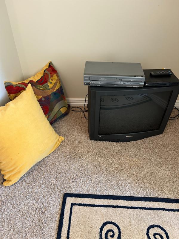 Sale Photo Thumbnail #43