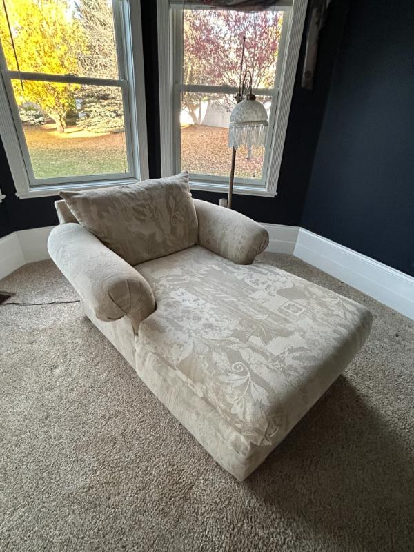 Sale Photo Thumbnail #36