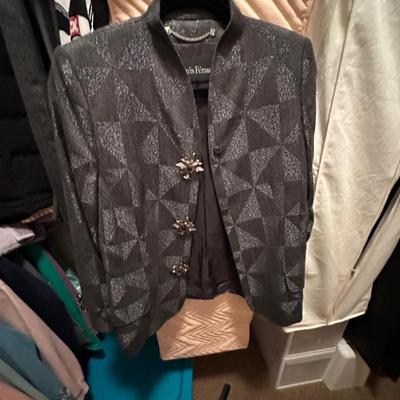 Sale Photo Thumbnail #43