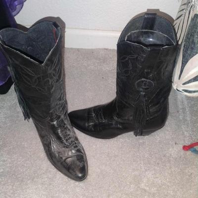 Sale Photo Thumbnail #73: Messenger creation b5fb1aca 9421 46cb 81b9 5c563fb9de4c