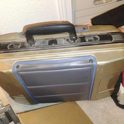 Sale Photo Thumbnail #77: Messenger creation 5d8f4f2d e5a0 489d 931b 6220ee70702b