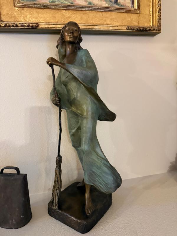 Sale Photo Thumbnail #12