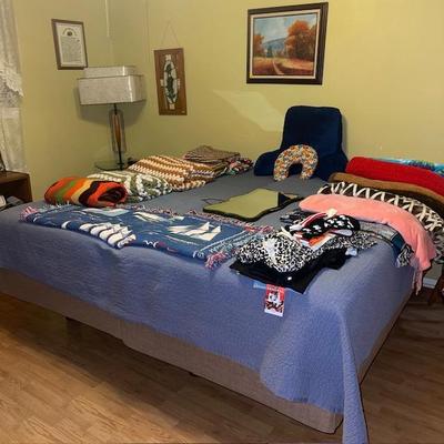 Sale Photo Thumbnail #160