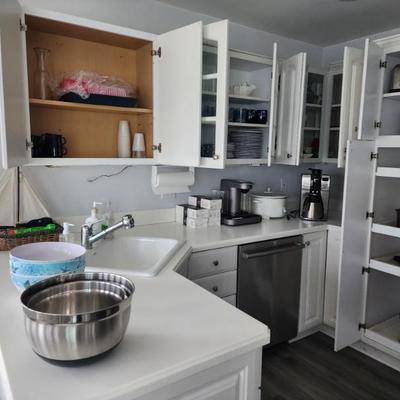 Sale Photo Thumbnail #109