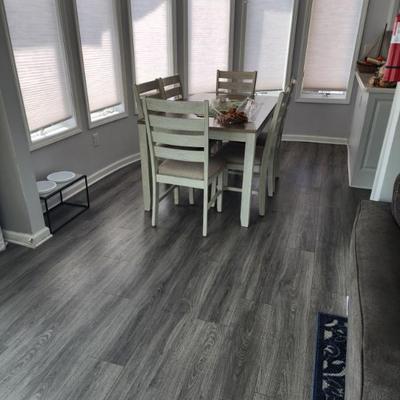 Sale Photo Thumbnail #4