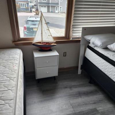 Sale Photo Thumbnail #154