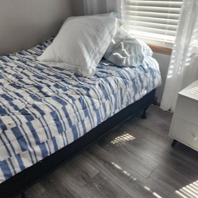 Sale Photo Thumbnail #35