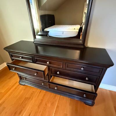 Sale Photo Thumbnail #138