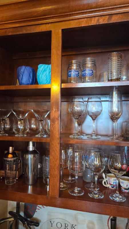 Sale Photo Thumbnail #25