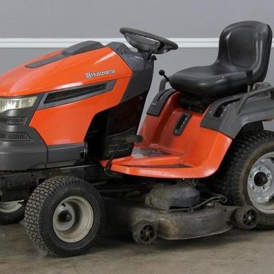 Sale Photo Thumbnail #125