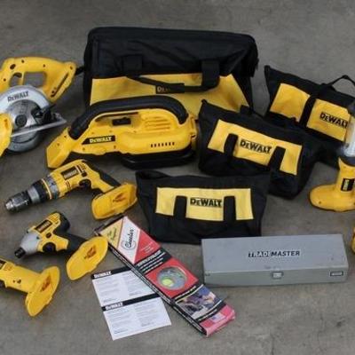 Sale Photo Thumbnail #151