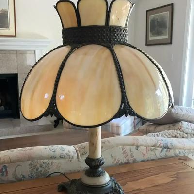 Vintage Slag Glass Tulip Lamp