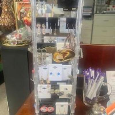 Sale Photo Thumbnail #37