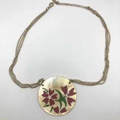 Mother-Of-Pearl Necklace With A Floral Design.