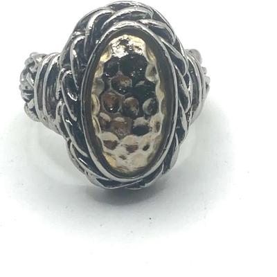 Ring Size 6 Hammered Gold Tone Oval Silver Tone Braided Band
