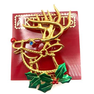 Vintage Gold-Tone Reindeer Brooch with Holly & Rhinestone Eye