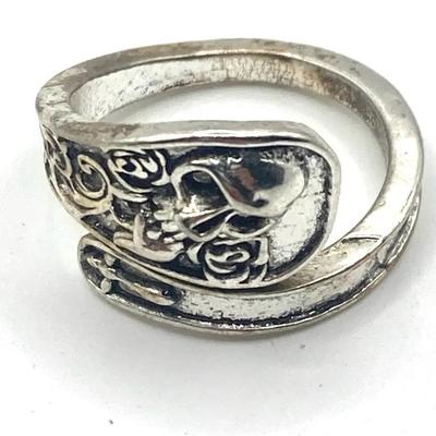 Silver Tone Skull And Rose Spoon Ring Currently Sz 5.5