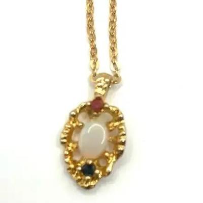 Vintage Gorgeous Faux Fiery Opal Pendant Necklace With A Ruby Red & Dark Blue Rhinestone
