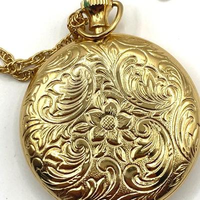 Vintage Goldtone Scrolled Faux Watch Pendant Locket Necklace