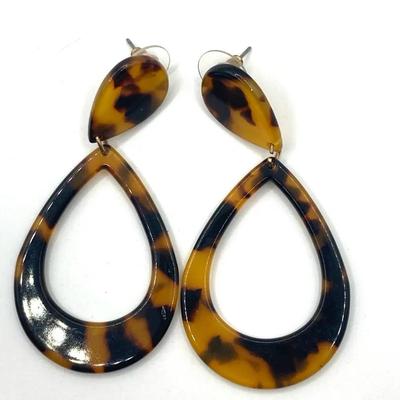 Faux Tortoise Shell Drop Earrings